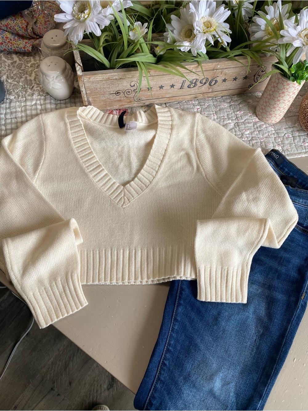 Cream V-Neck Cropped Sweater by